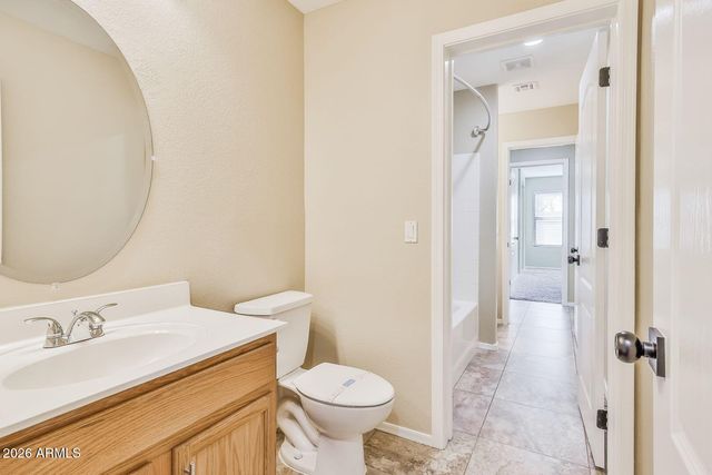 2965 W DANCER Lane, San Tan Valley, AZ 85144