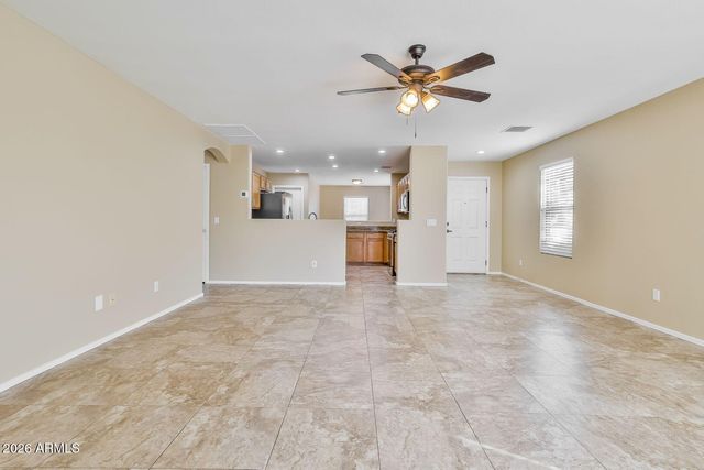 2965 W DANCER Lane, San Tan Valley, AZ 85144