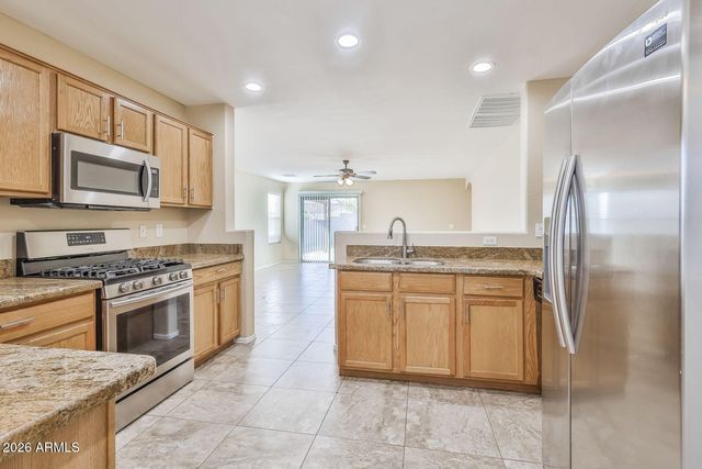 2965 W DANCER Lane, San Tan Valley, AZ 85144
