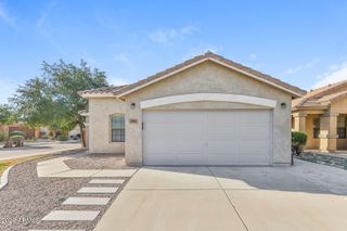 2965 W DANCER Lane, San Tan Valley, AZ 85144