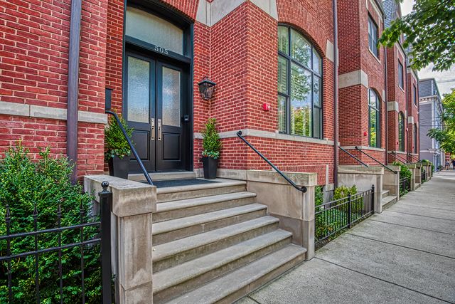 505 W Menomonee Street, Chicago, IL 60614