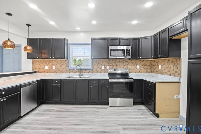 522 S Jefferson St, Petersburg, VA 23803