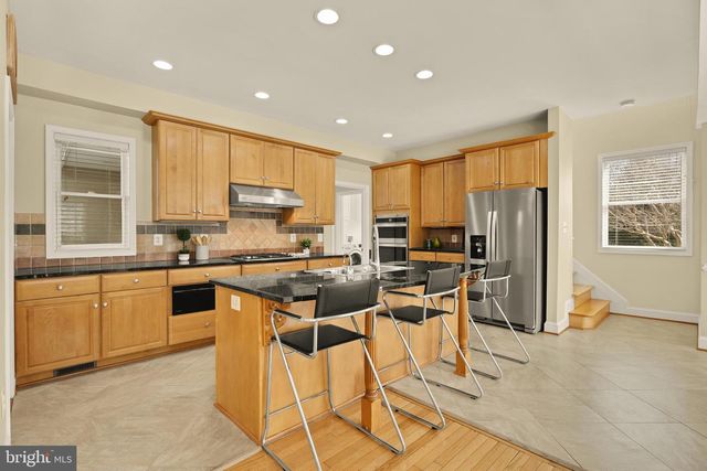 20407 PEACH TREE RD, Dickerson, MD 20842