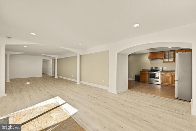 20407 PEACH TREE RD, Dickerson, MD 20842