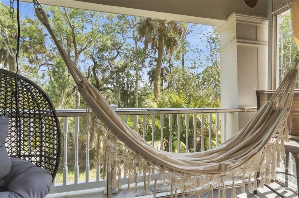 Image 21 of property listing at 2317 Whitemarsh Way, Savannah, GA 31410