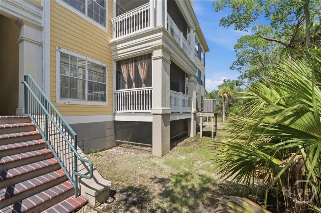 Image 22 of property listing at 2317 Whitemarsh Way, Savannah, GA 31410