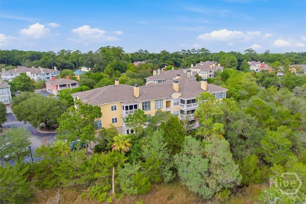 Image 33 of property listing at 2317 Whitemarsh Way, Savannah, GA 31410