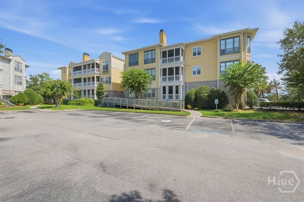 Image 54 of property listing at 2317 Whitemarsh Way, Savannah, GA 31410