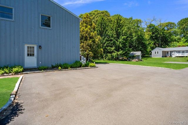 47 Lubber Street, Stony Brook, NY 11790