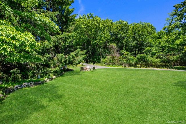 47 Lubber Street, Stony Brook, NY 11790