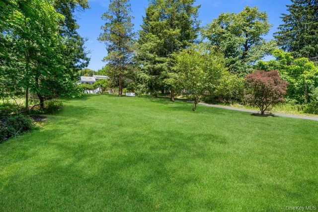 47 Lubber Street, Stony Brook, NY 11790