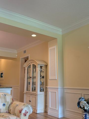 27 Harbour Isle Drive W 105, Fort Pierce, FL 34949