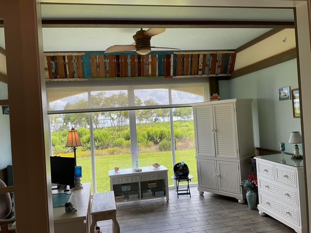 27 Harbour Isle Drive W 105, Fort Pierce, FL 34949