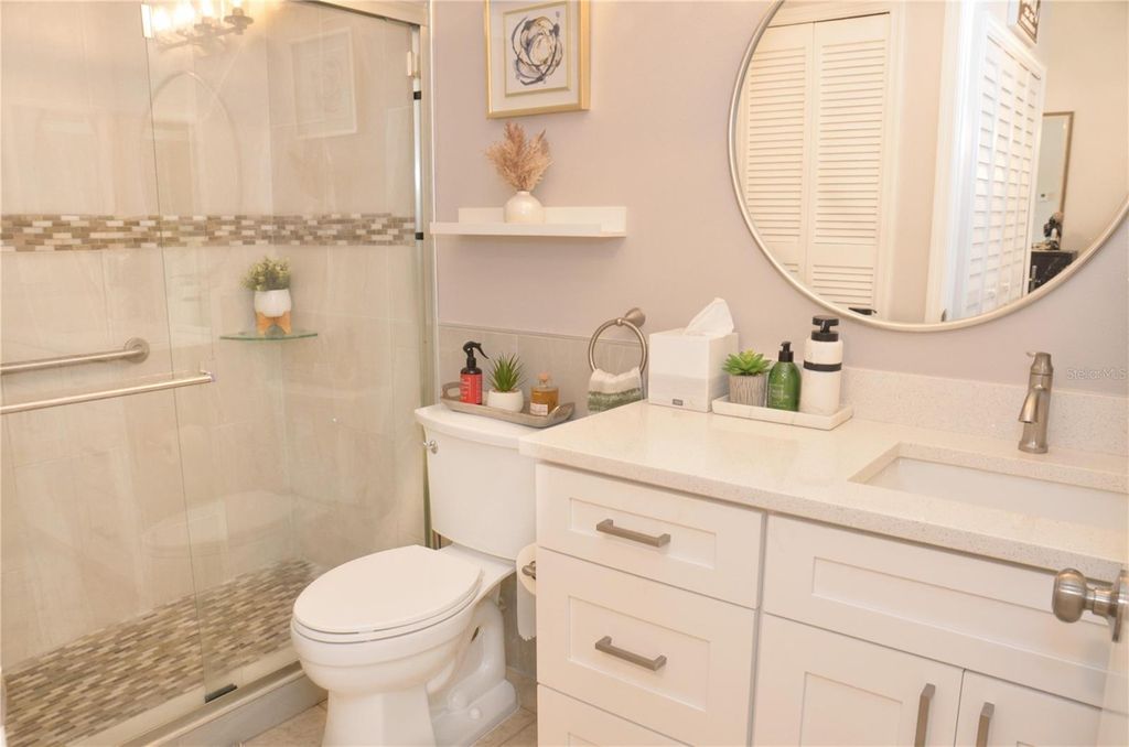 Image 11 of property listing at 13852 TIMBERBROOKE DRIVE 202, Orlando, FL 32824