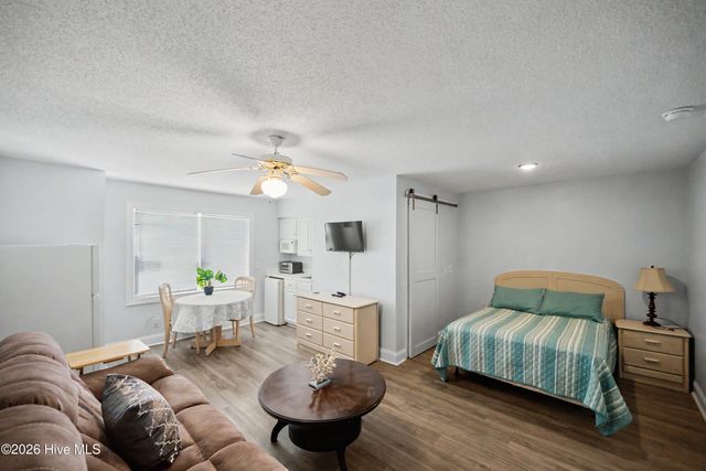 330 S Middleton Drive NW Unit 1304, Calabash, NC 28467