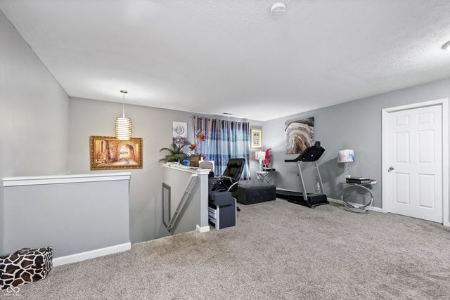 15108 Royal Grove Drive, Noblesville, IN 46060