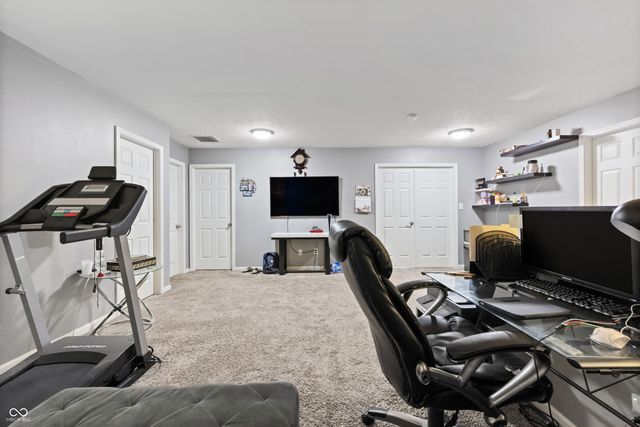 15108 Royal Grove Drive, Noblesville, IN 46060