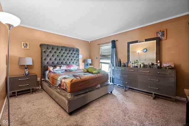 15108 Royal Grove Drive, Noblesville, IN 46060