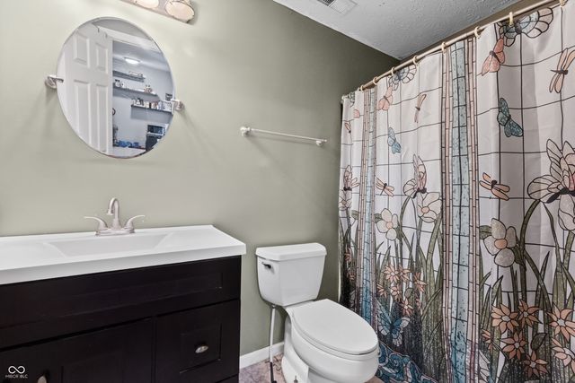 15108 Royal Grove Drive, Noblesville, IN 46060