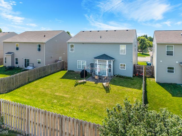 15108 Royal Grove Drive, Noblesville, IN 46060
