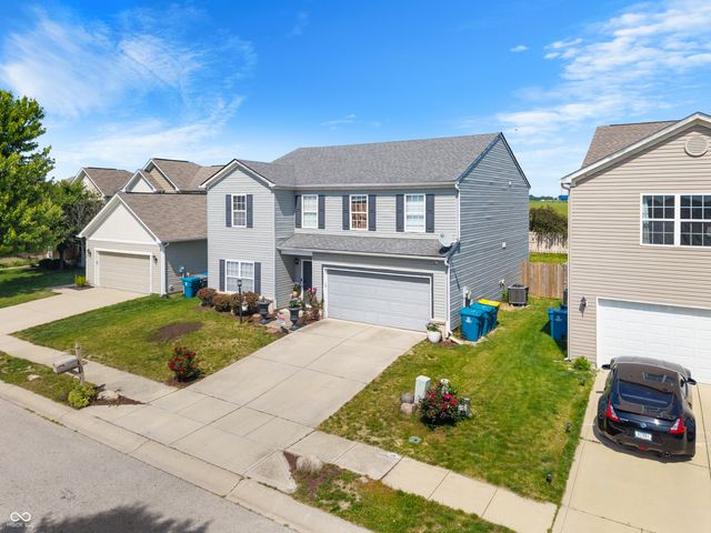 15108 Royal Grove Drive, Noblesville, IN 46060