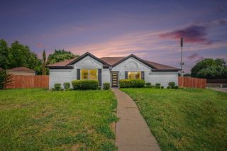 2417 Flagstone Avenue, Rowlett, TX 75088