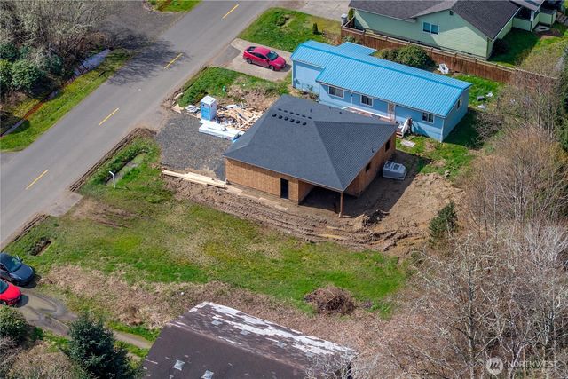 522 W Newell Street, Westport, WA 98595