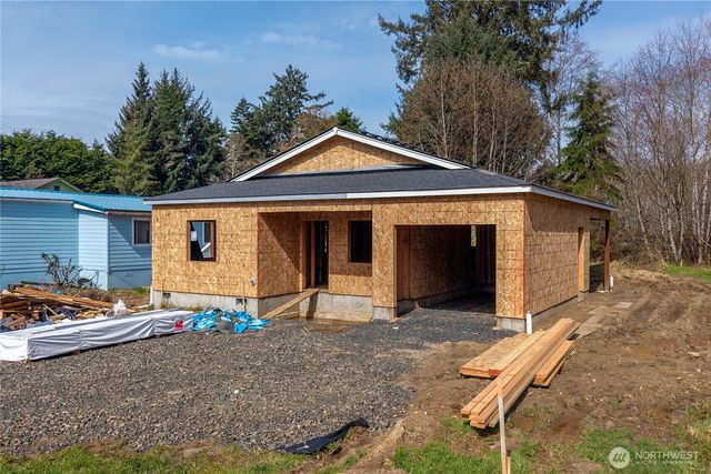 522 W Newell Street, Westport, WA 98595