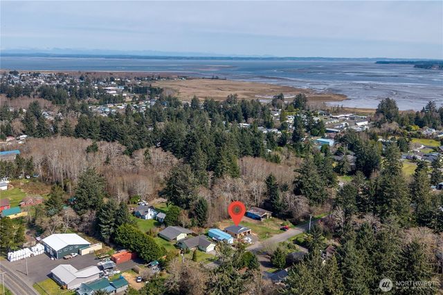 522 W Newell Street, Westport, WA 98595