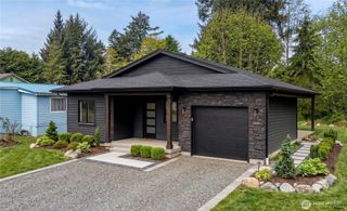 522 W Newell Street, Westport, WA 98595