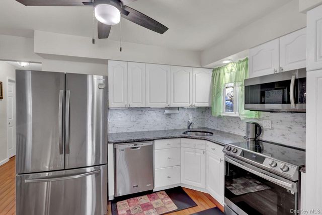 1066 America Avenue, West Babylon, NY 11704