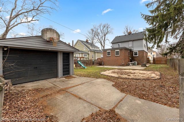 22043 Edison Street, Dearborn, MI 48124