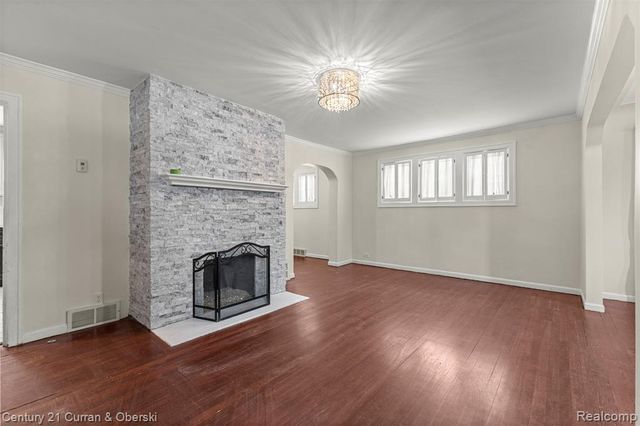 22043 Edison Street, Dearborn, MI 48124