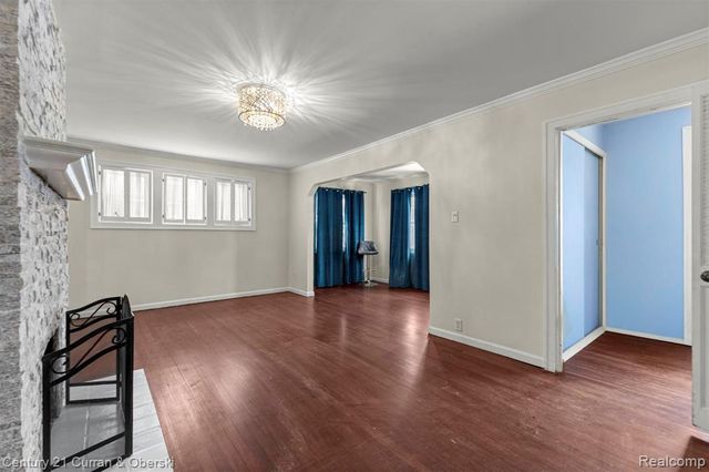 22043 Edison Street, Dearborn, MI 48124