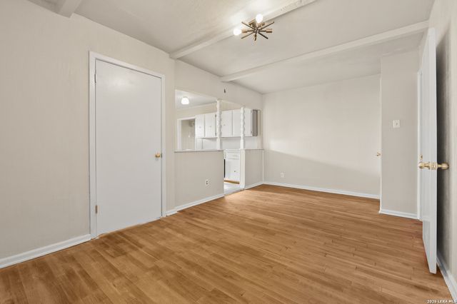 428 Koehler, San Antonio, TX 78223