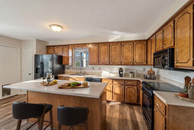 739 Salem Ridge Rd, Clarksville, TN 37040