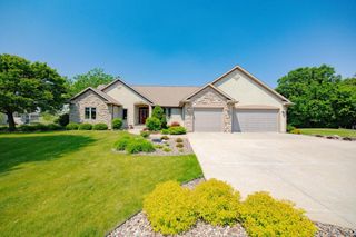 5331 N Old Orchard Drive, Janesville, WI 53545