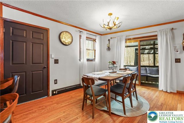 939 Country Place Drive, Coolbaugh Twp, PA 18466