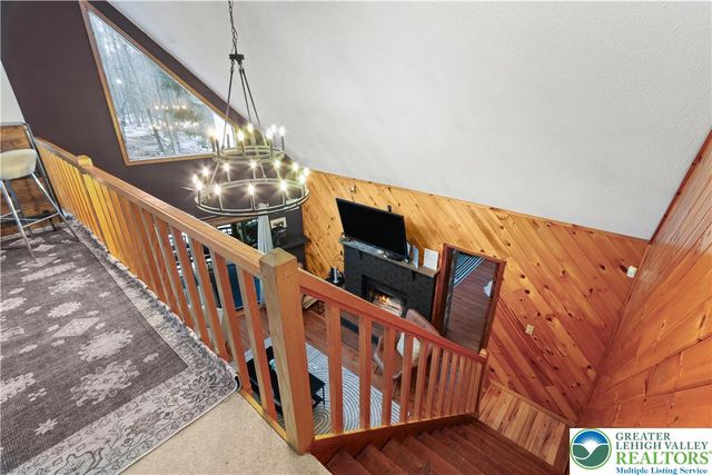 939 Country Place Drive, Coolbaugh Twp, PA 18466
