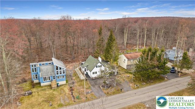 939 Country Place Drive, Coolbaugh Twp, PA 18466