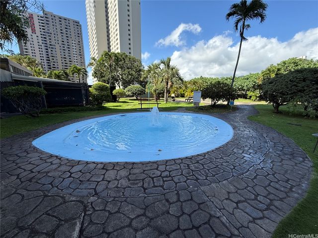 1255 Nuuanu Avenue E3013, Honolulu, HI 96813