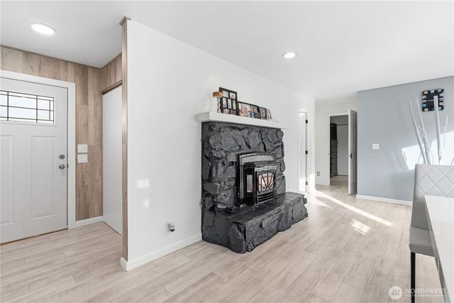 208 Pike St NE, Auburn, WA 98002