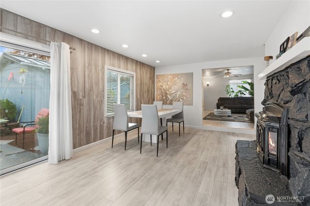 208 Pike St NE, Auburn, WA 98002