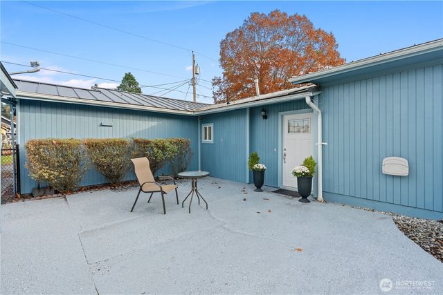 208 Pike St NE, Auburn, WA 98002