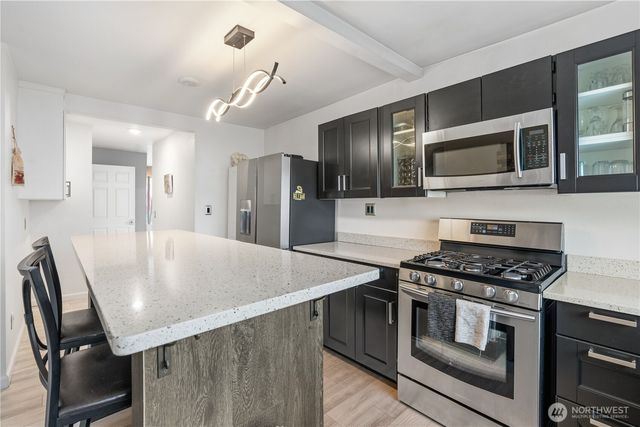 208 Pike St NE, Auburn, WA 98002