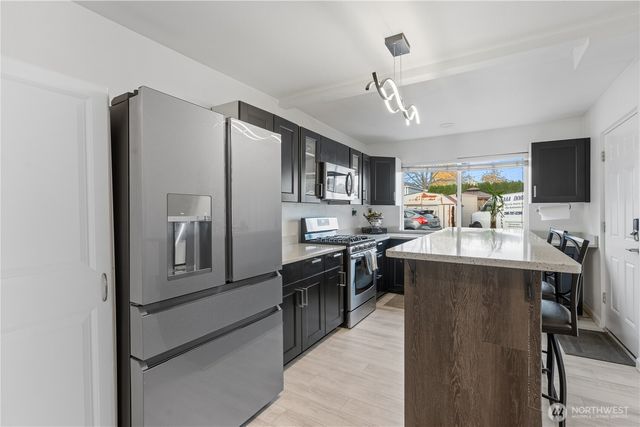 208 Pike St NE, Auburn, WA 98002