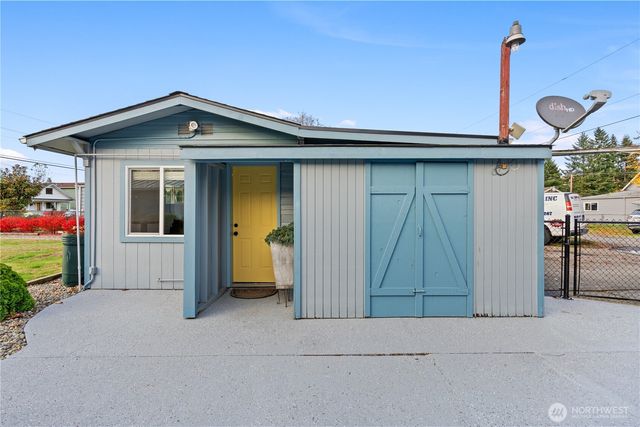 208 Pike St NE, Auburn, WA 98002