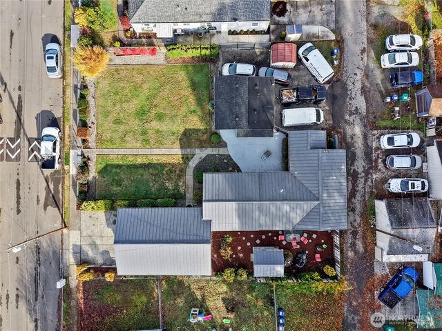 208 Pike St NE, Auburn, WA 98002