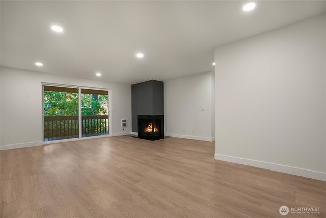 7501 Ruby Drive SW #I206, Lakewood, WA 98498