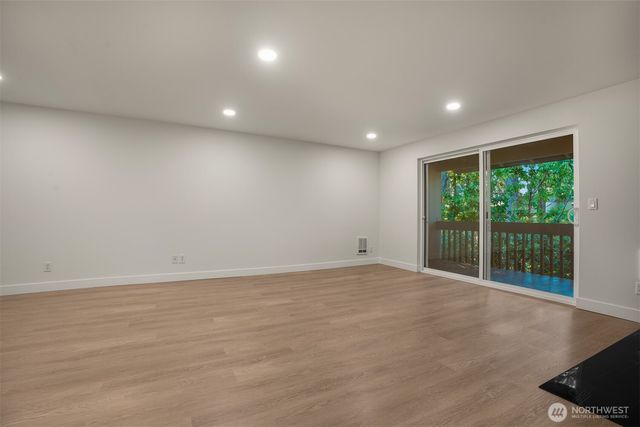 7501 Ruby Drive SW #I206, Lakewood, WA 98498